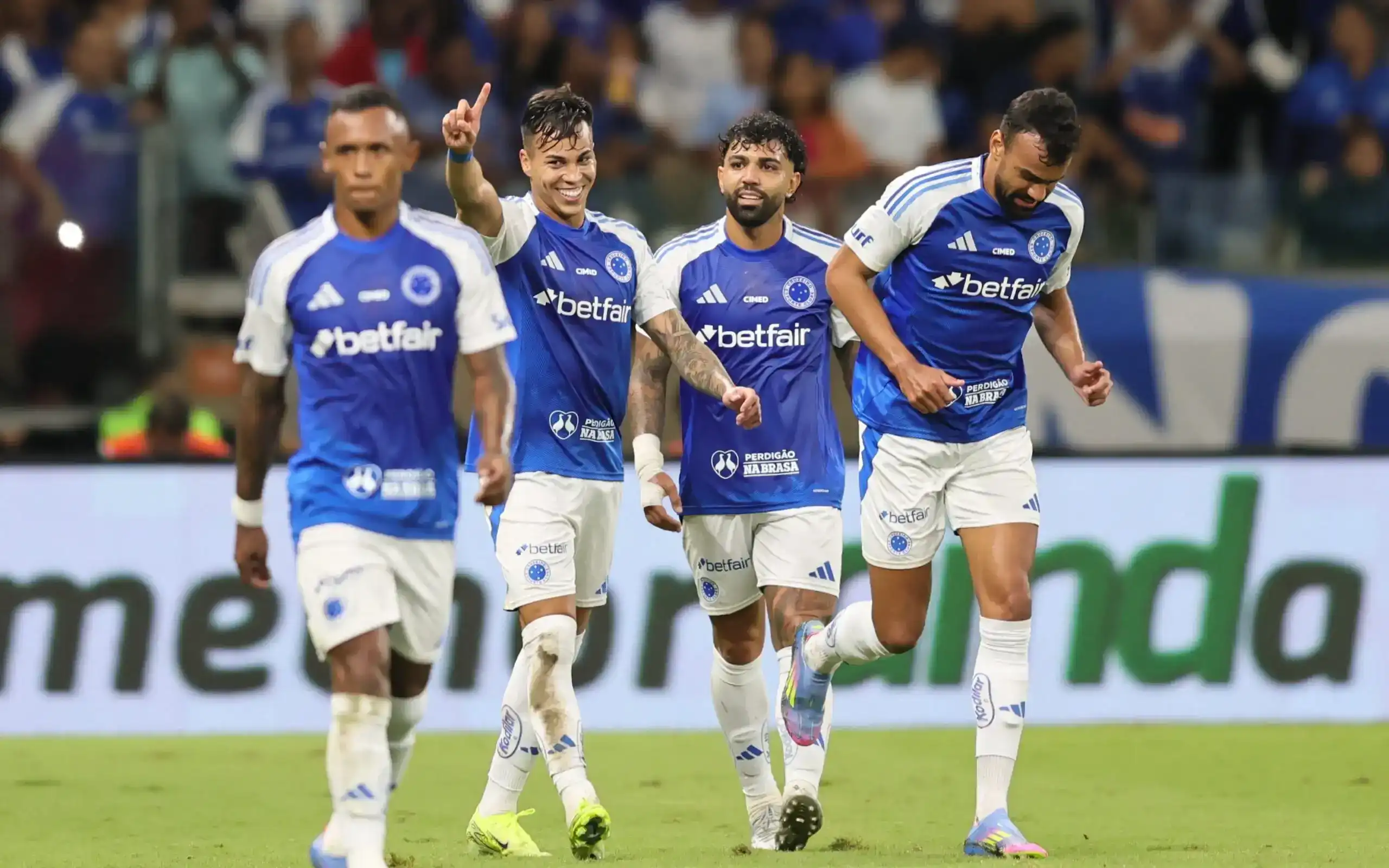 Struktur dan Format Peraduan Sepak Bola